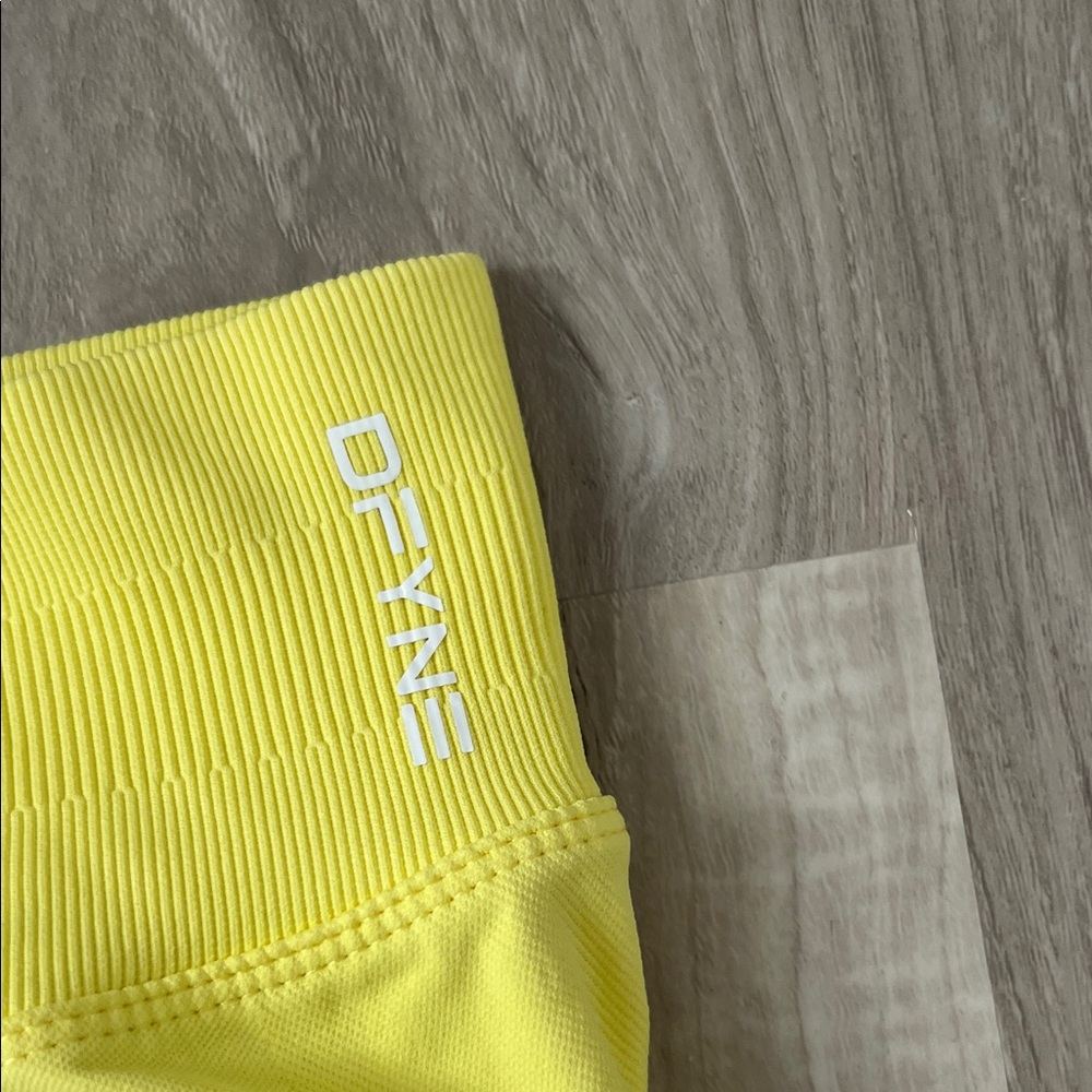DFYNE Yellow Scrunch Leggings